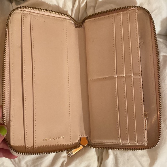 Love & Lore Geometrical Multicoloured Wallet - Picture 5 of 6